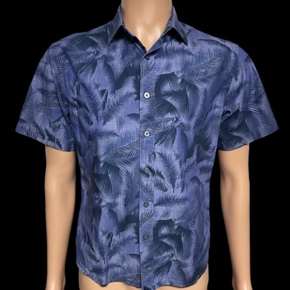 UNTUCKit Ferrara S Blue Hawaiian Button Up Short Sleeve Island Shirt in EUC